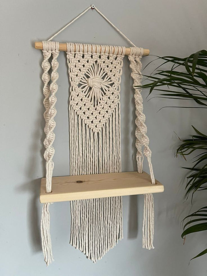 macrame wall hanging