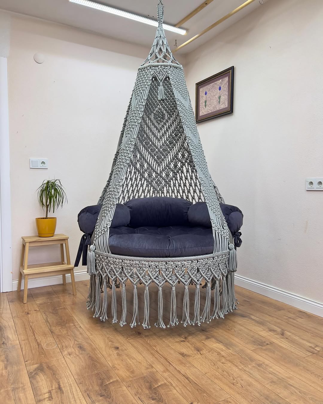 INDIGO MACRAME SWING